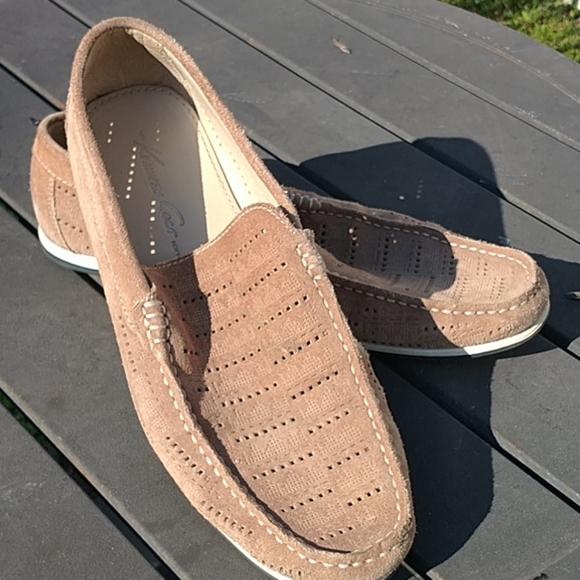 Kenneth Cole new shoes